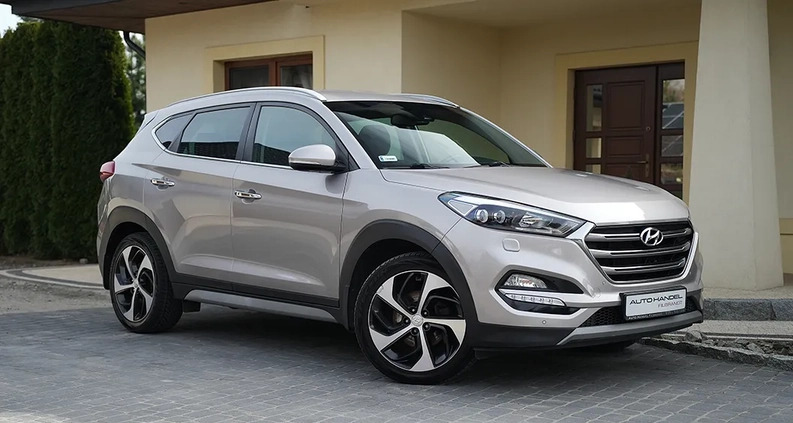 Hyundai Tucson cena 77900 przebieg: 139000, rok produkcji 2017 z Świnoujście małe 742